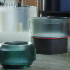 Nowness: Anna Dickinson, het intieme gesprek tussen licht en materiaal